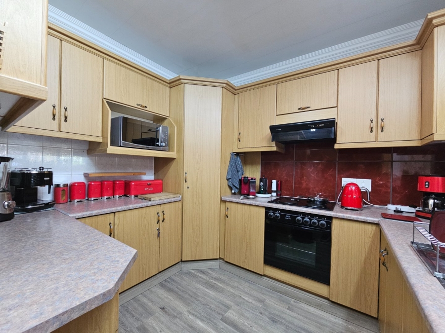 3 Bedroom Property for Sale in Vaalpark Free State